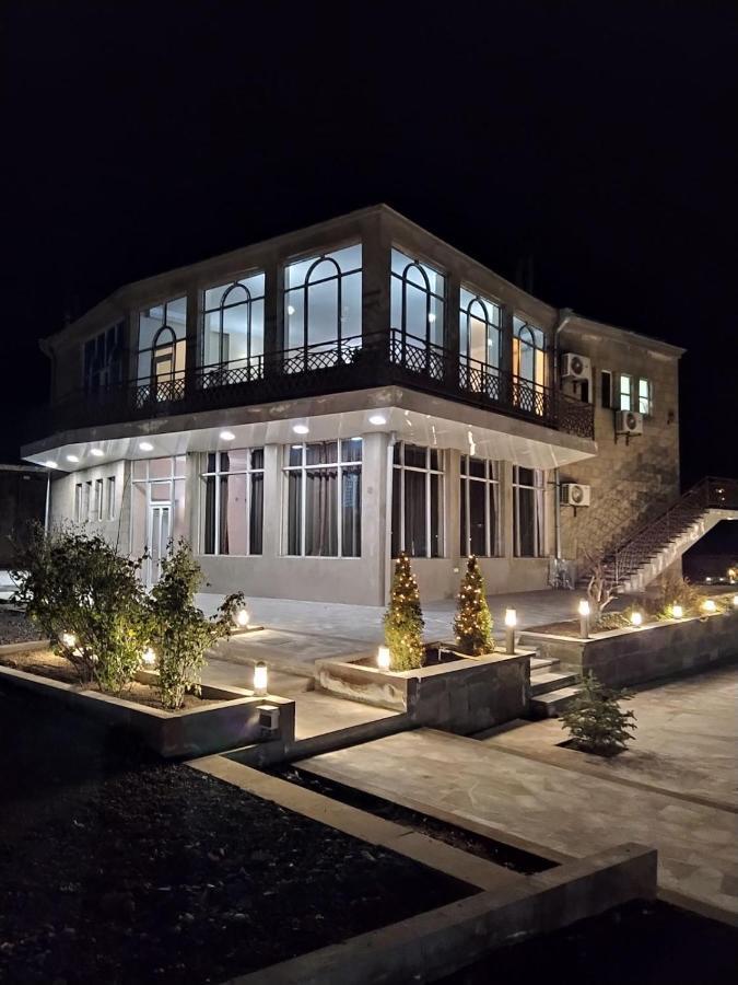 Yolyans Hotel กอริส ภายนอก รูปภาพ
